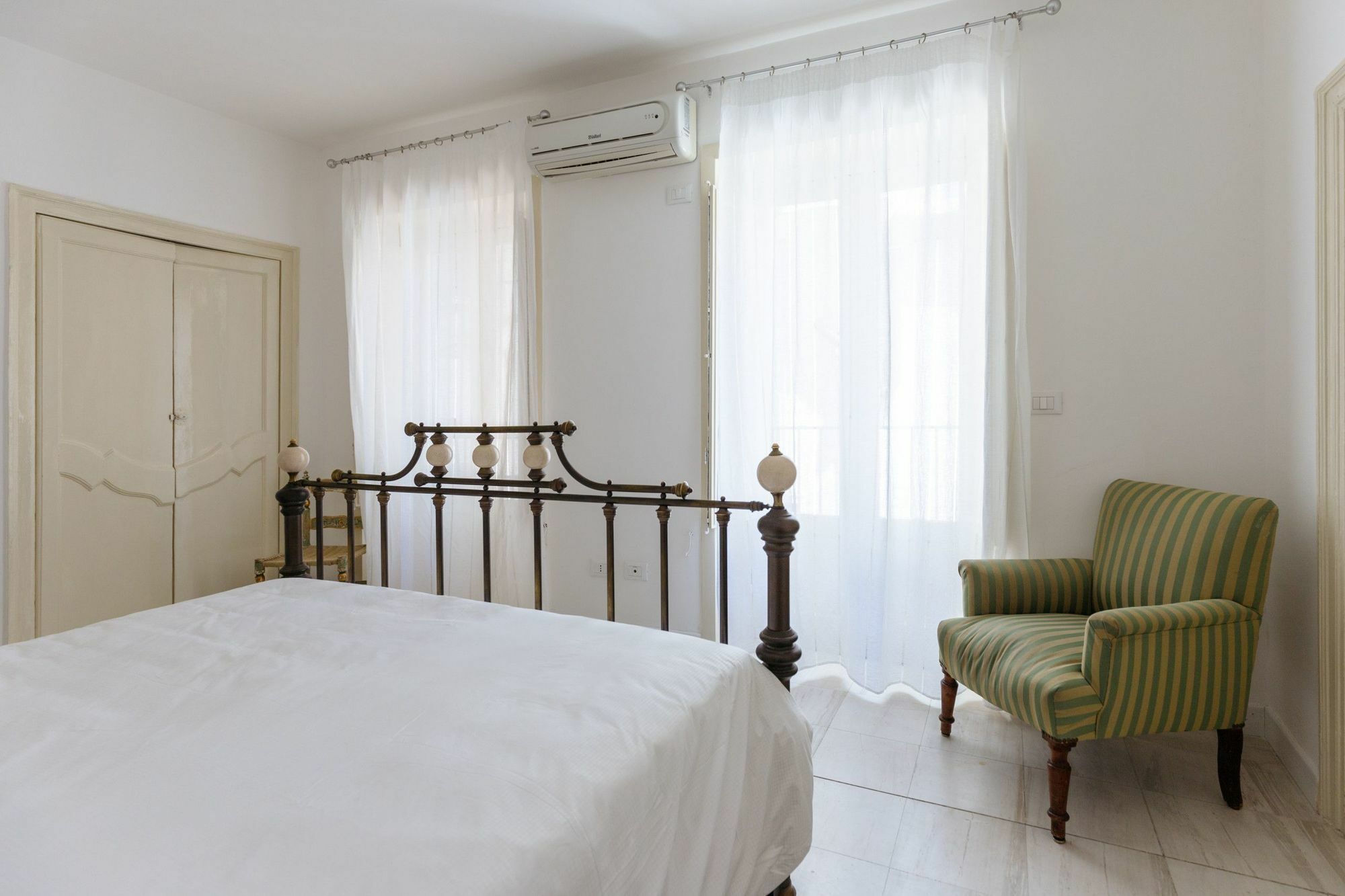 Sant'Elia Prestige Apartment With Balcony Palermo Esterno foto